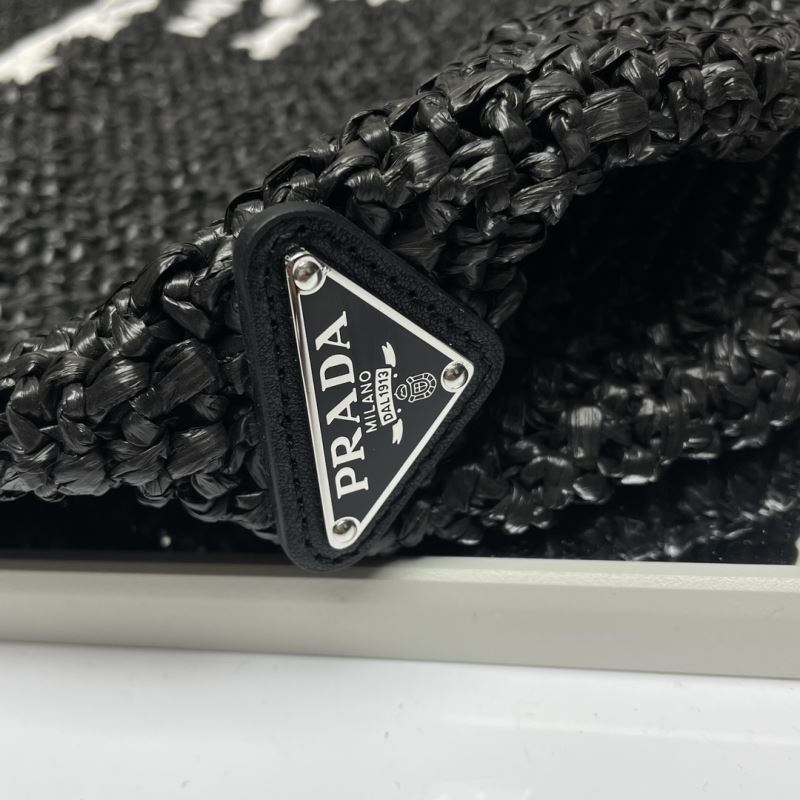 Pra*a tote bags